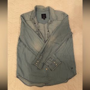 American eagle button shirt